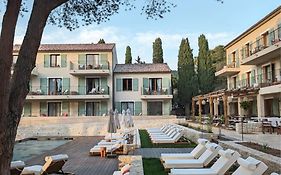 Boutique Hotel Responsable Et Restaurant Basgi Basgi